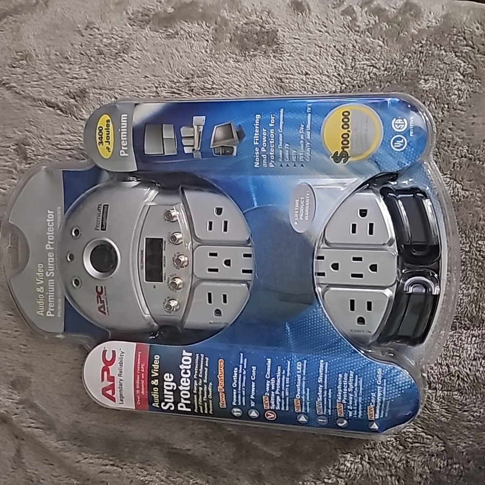 NEW APC P8T3V AUDIO & VIDEO SURGE PROTECTOR-8 OUTLETS